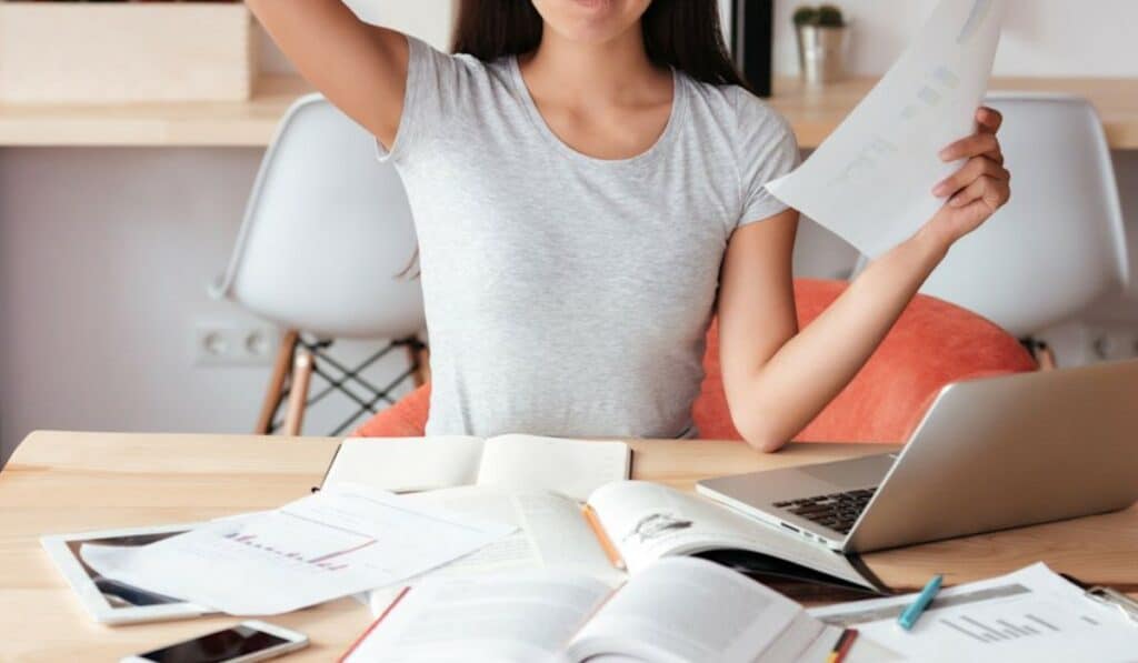 Welk Cijfer Nodig voor het Eindexamen? Berekenen & Hoe je het Vereiste Resultaat Haalt